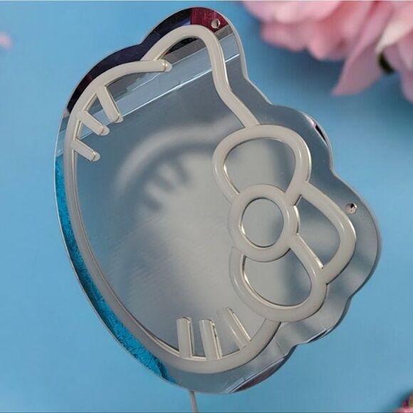 Hello Kitty LED Wall Mirror 9" Small Neon Pink Bow White Cat Face Light Up NEW - Picture 5 of 9